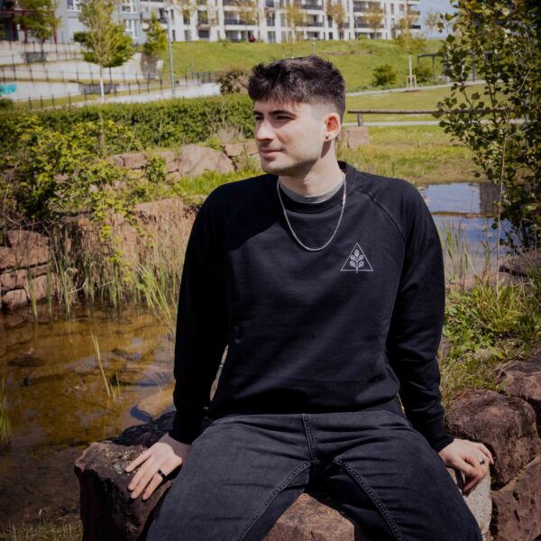 KM Leaf Crewneck schwarz