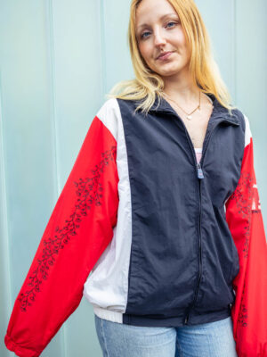 Refashioned Vintage Trackjacket rot Produktbild