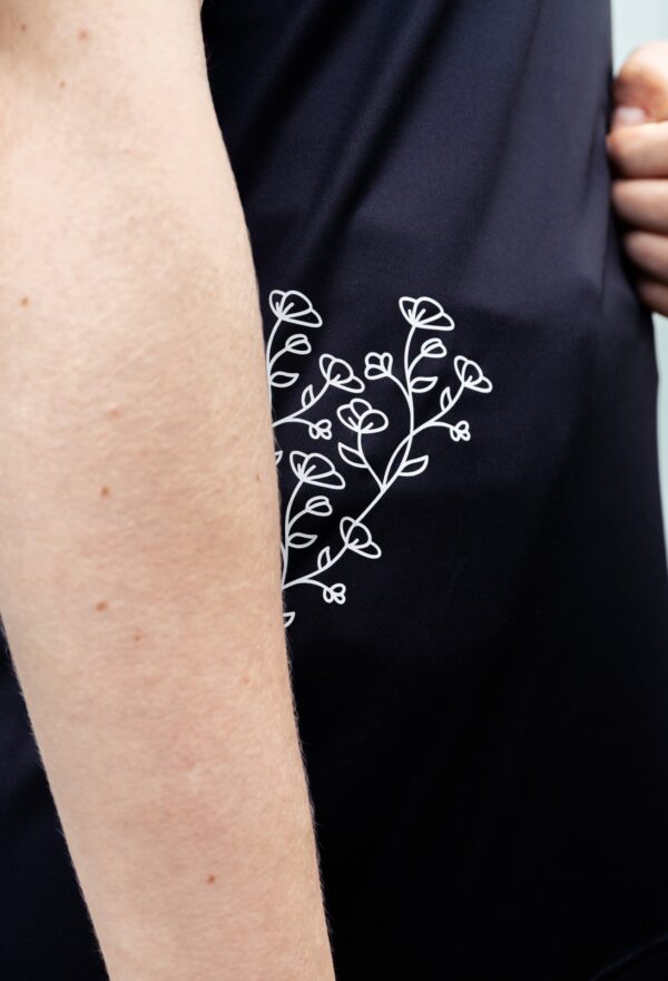 Refashioned Adidas Tshirt schwarz Detail2